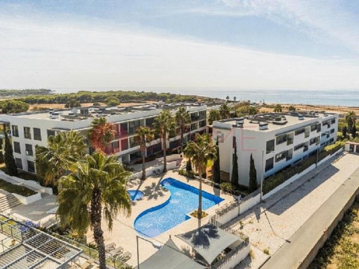 Apartamentos Cavalo Preto Beach Resort Quarteira Exteriör bild