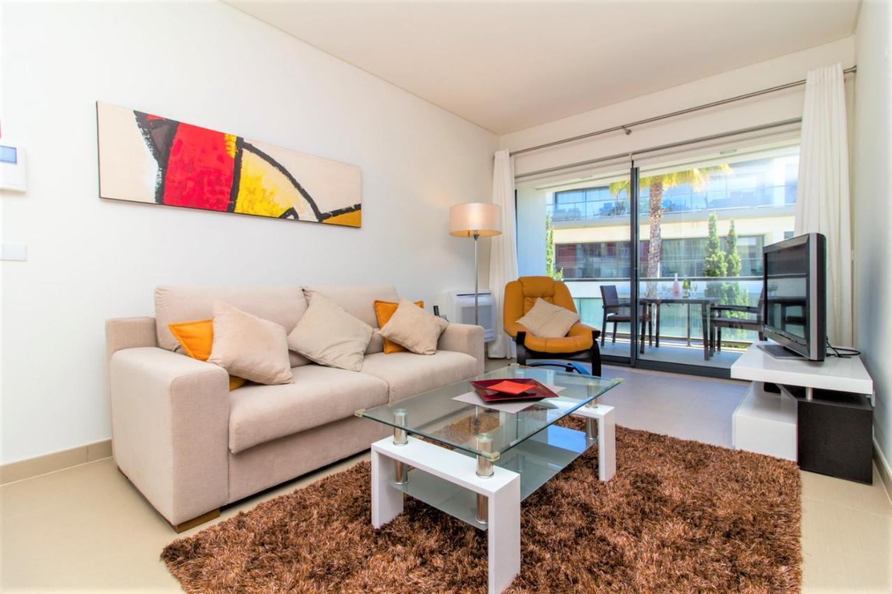 Apartamentos Cavalo Preto Beach Resort Quarteira Exteriör bild